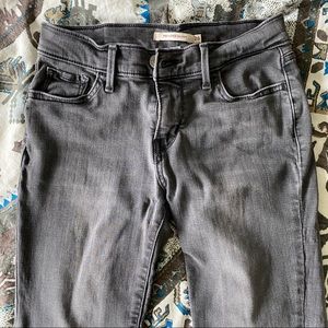 Levi’s gray jeans